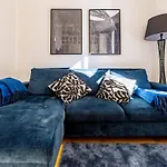 Apartment Fabulous In Center *